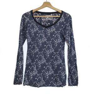 Erge | Soft Lightweight Patterned Long Sleeve Tee Y2K